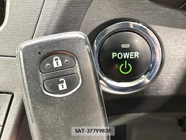 Toyota PRIUS 2009-07 8752929-6