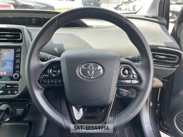 Toyota PRIUS 2022-05 8753027-13