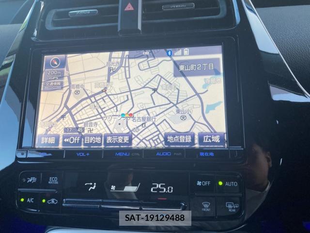 Toyota PRIUS 2016-09 8753037-17