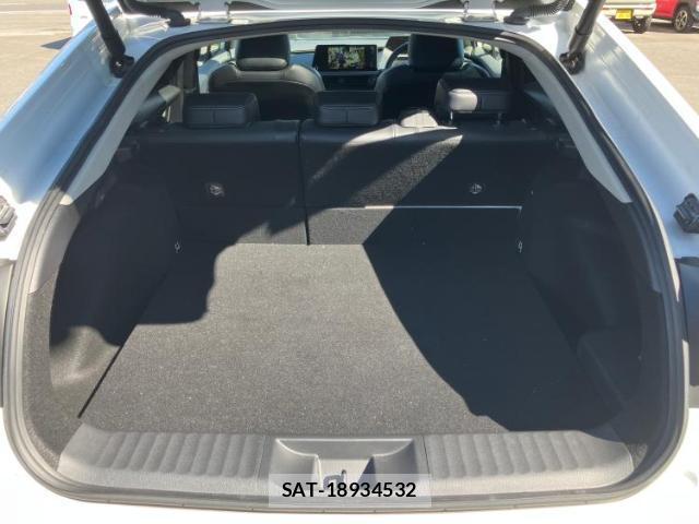 Toyota PRIUS 2023-06 8753045-6
