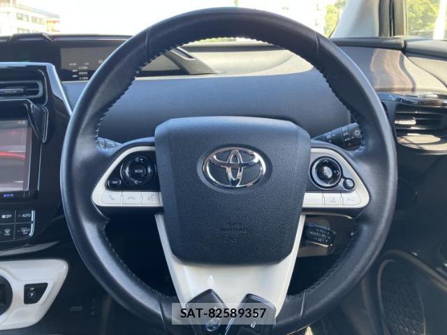 Toyota PRIUS 2016-01 8753096-14
