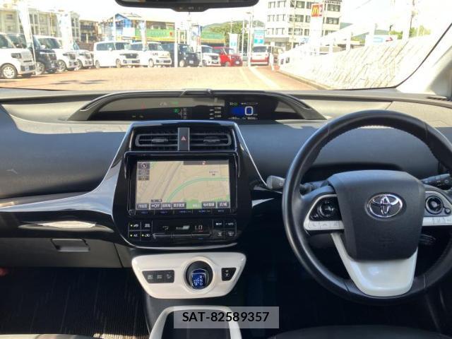 Toyota PRIUS 2016-01 8753096-3