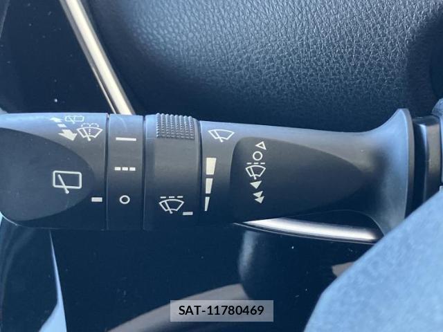 Toyota PRIUS 2016-03 8753114-16