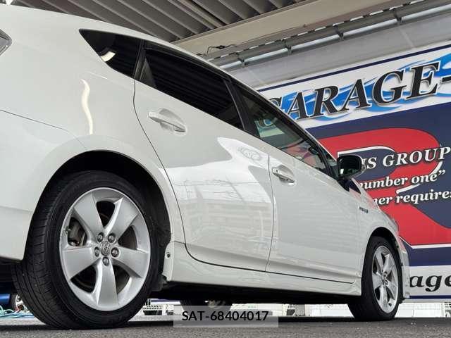 Toyota PRIUS 2012-08 8753344-18