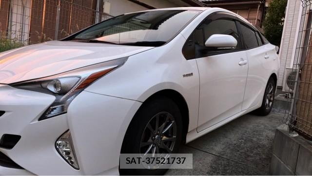 Toyota PRIUS 2016-01 8753611-3