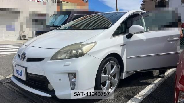 Toyota PRIUS 2012-03 8753624-0