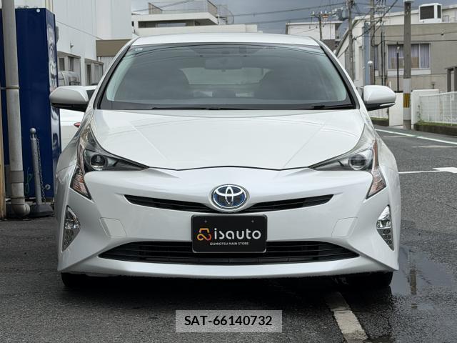 Toyota PRIUS 2016-02 8753916-11