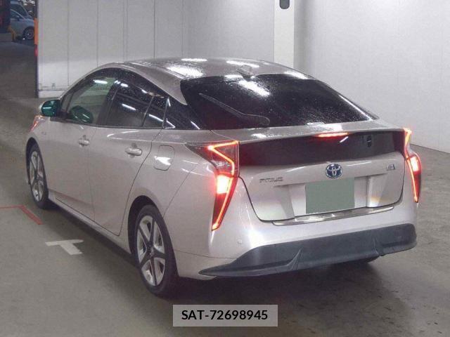 Toyota PRIUS 2016-07 8754121-1