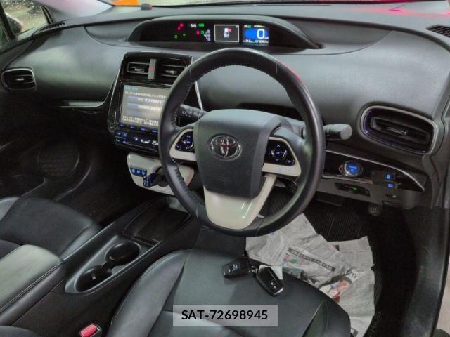 Toyota PRIUS 2016-07 8754121-2