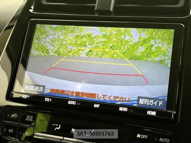 Toyota PRIUS 2019-08 8754389-10