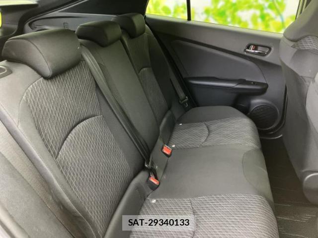 Toyota PRIUS 2017-02 8754394-4