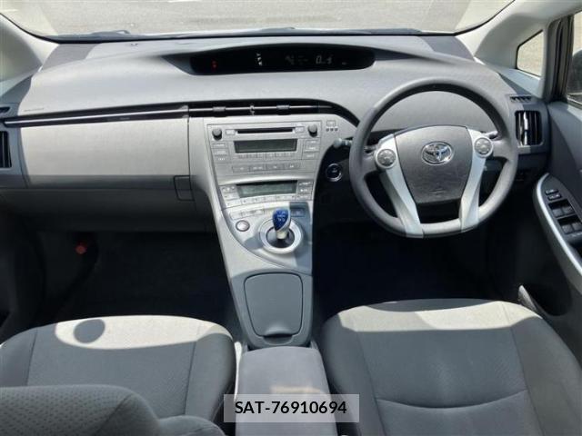Toyota PRIUS 2010-03 8754413-3