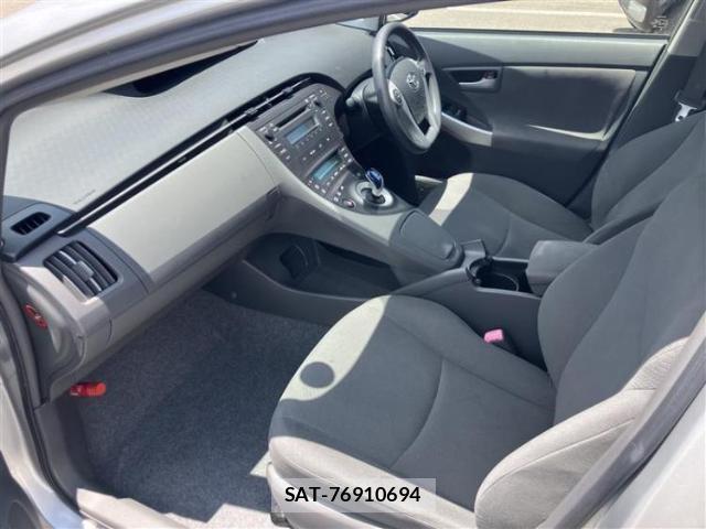 Toyota PRIUS 2010-03 8754413-5