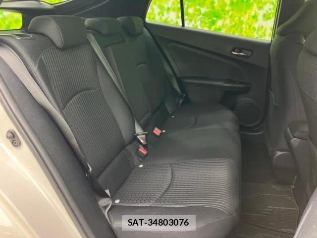 Toyota PRIUS 2017-08 8754431-5