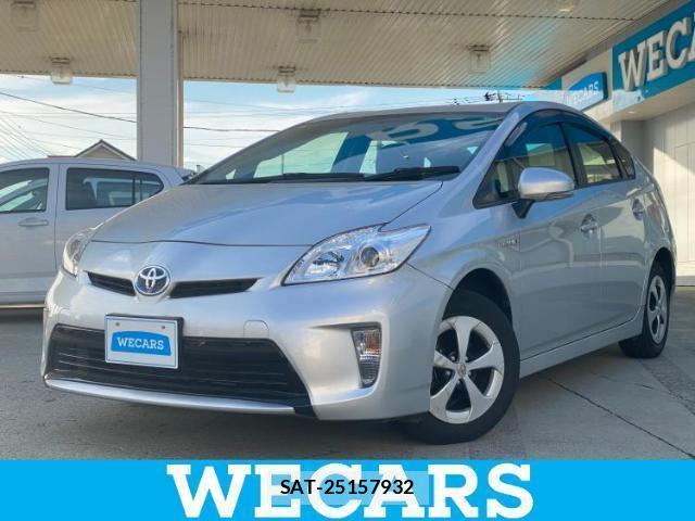 Toyota PRIUS 2015-09 8754494-0