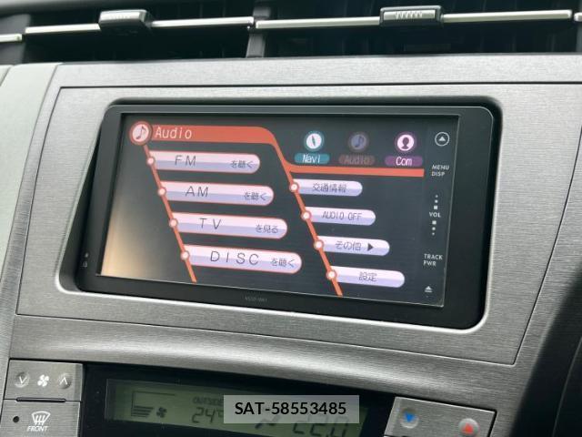 Toyota PRIUS 2012-03 8754598-10