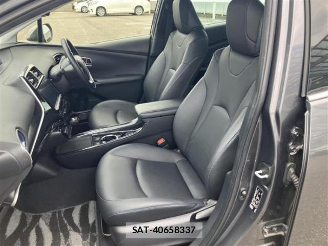 Toyota PRIUS 2019-07 8754606-4