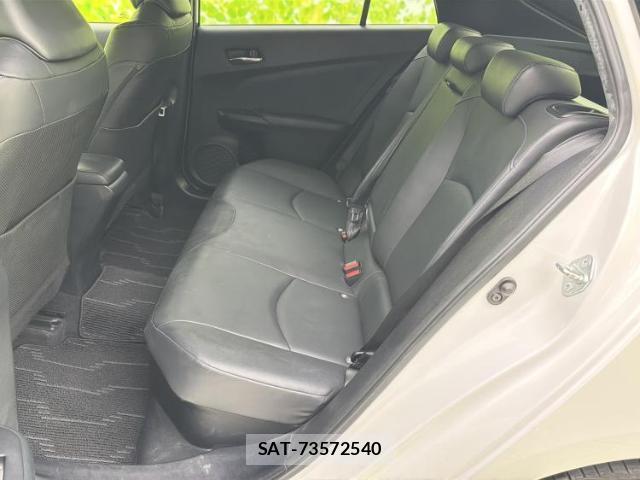 Toyota PRIUS 2016-03 8754650-6