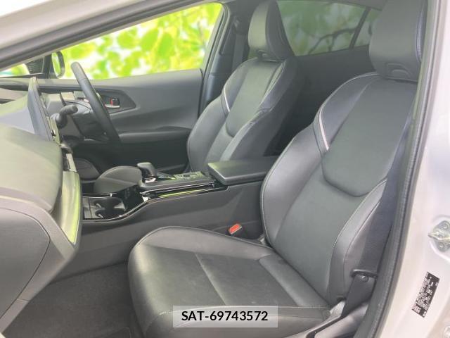 Toyota PRIUS 2025-06 8754691-5