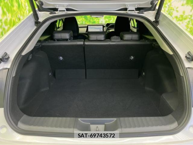 Toyota PRIUS 2025-06 8754691-7