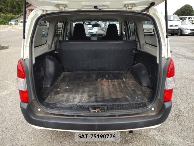 Toyota PROBOX 2017-08 8752620-5