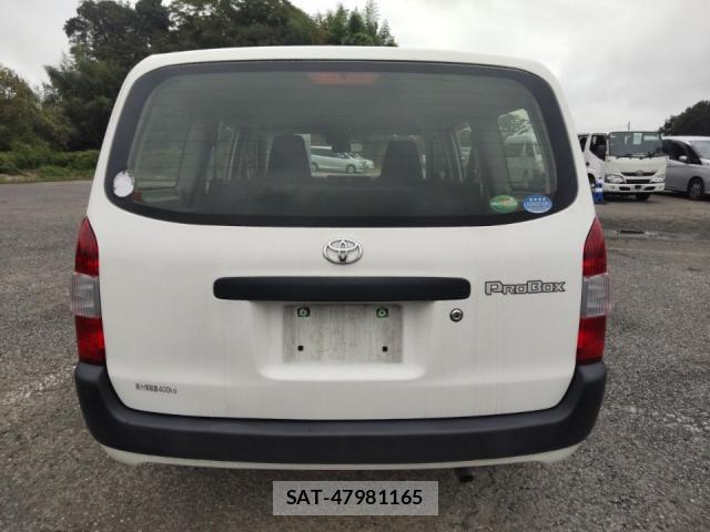 Toyota PROBOX 2017-08 8752638-3