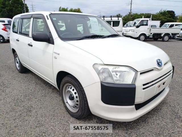 Toyota PROBOX 2020-08 8752647-1