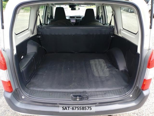 Toyota PROBOX 2020-08 8752647-5
