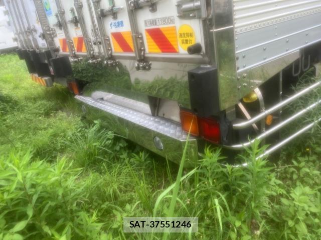Hino PROFIA 2017 8754051-4