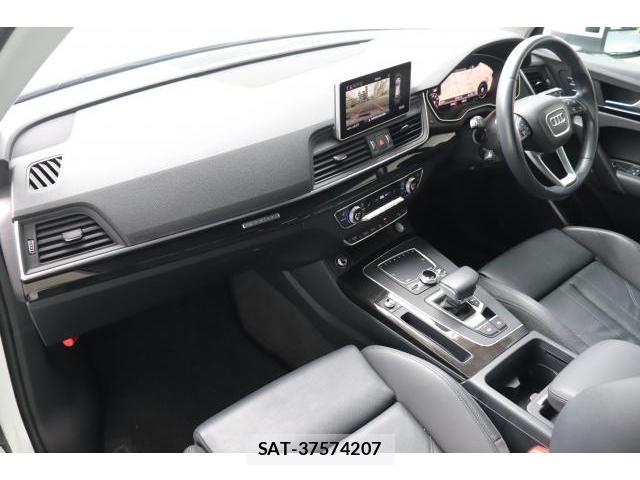 Audi Q5 2018-10 8753999-13