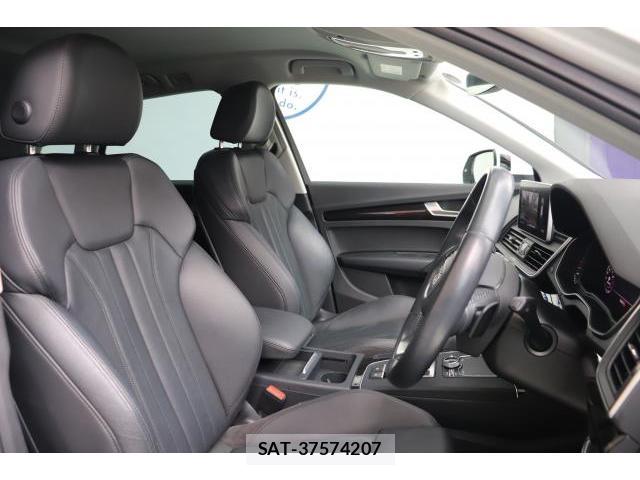 Audi Q5 2018-10 8753999-15