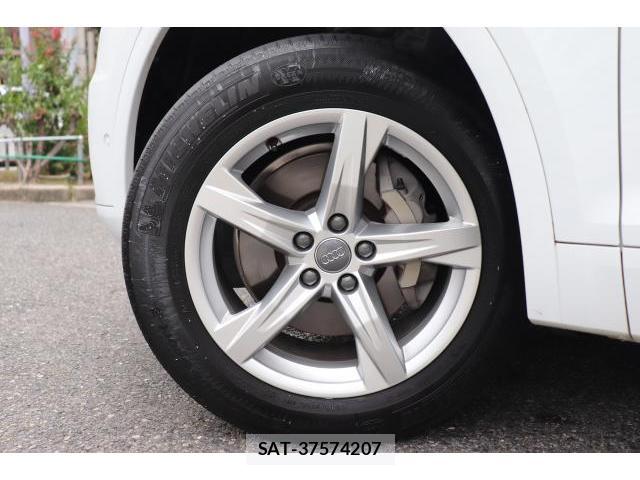 Audi Q5 2018-10 8753999-8