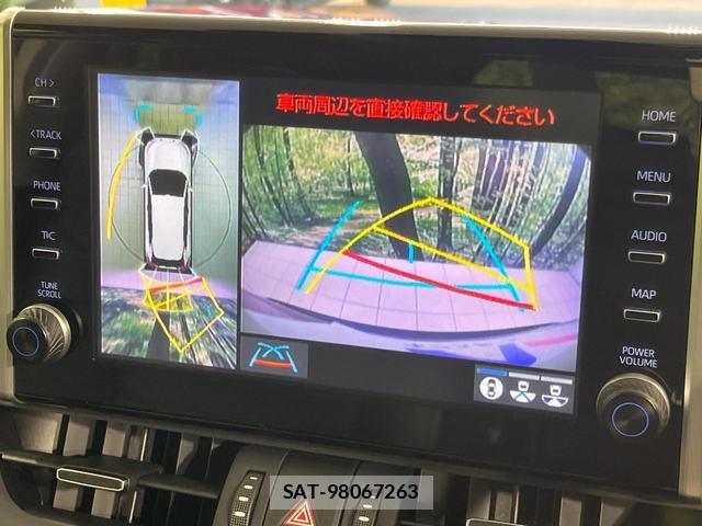 Toyota RAV4 2021-04 8752299-3