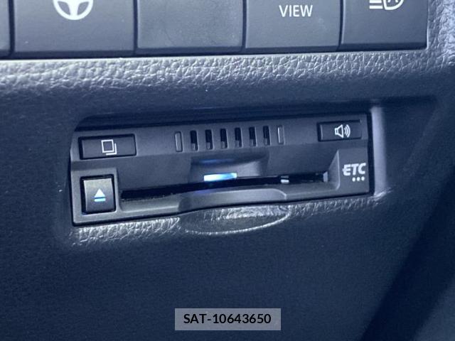 Toyota RAV4 2021-10 8752460-14