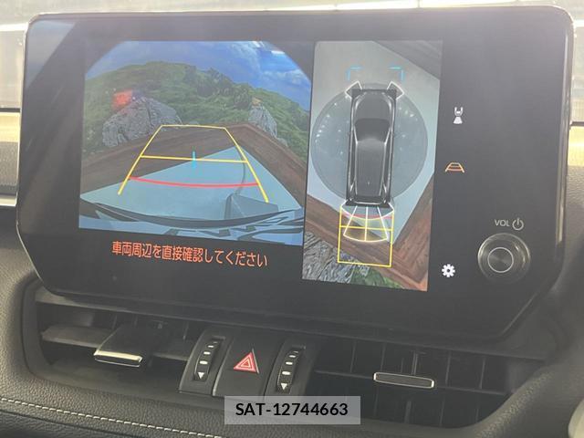 Toyota RAV4 2023-02 8752821-4