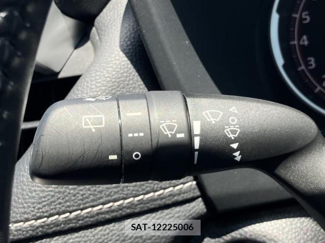 Toyota RAV4 2021-07 8753097-15