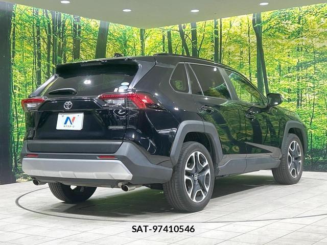 Toyota RAV4 2021-03 8753131-16