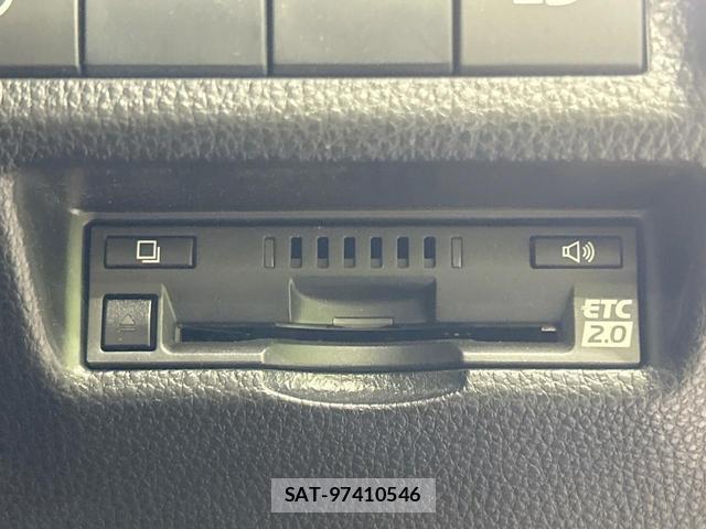 Toyota RAV4 2021-03 8753131-6