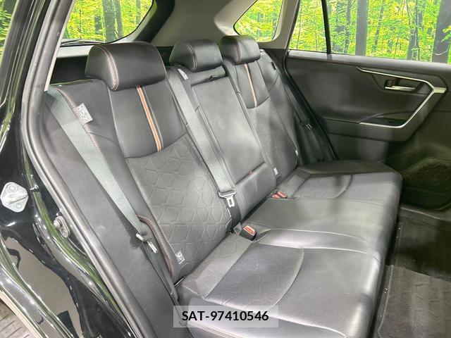 Toyota RAV4 2021-03 8753131-8