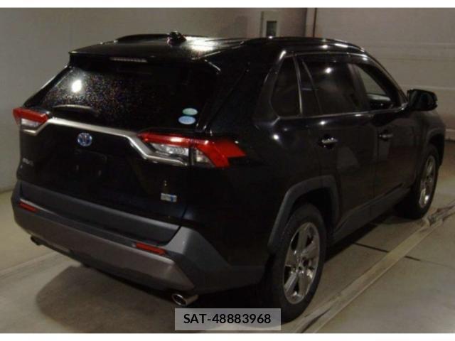 Toyota RAV4 2020-11 8753709-1