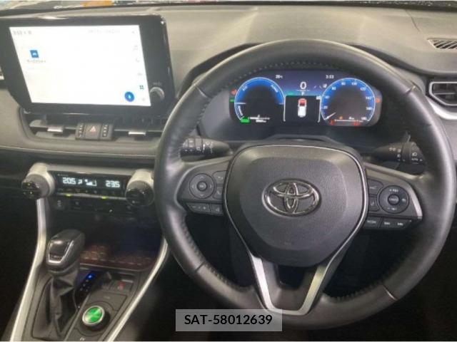 Toyota RAV4 2023-03 8753712-2