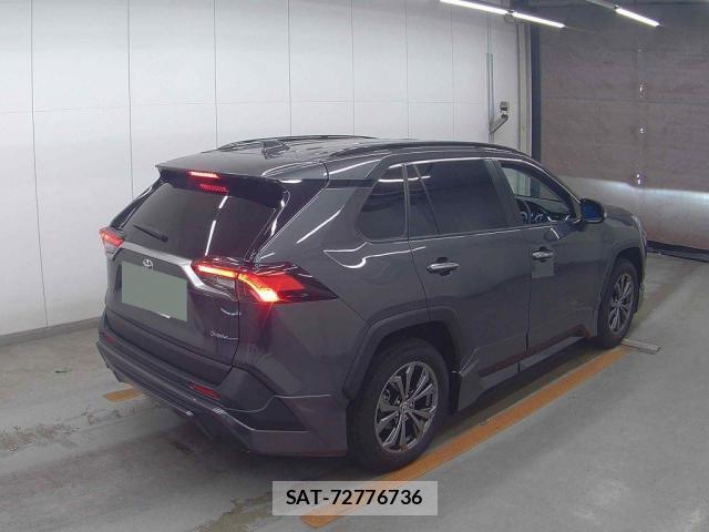 Toyota RAV4 2025-05 8753814-1
