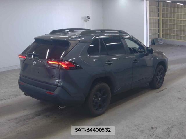 Toyota RAV4 2023-08 8753815-1