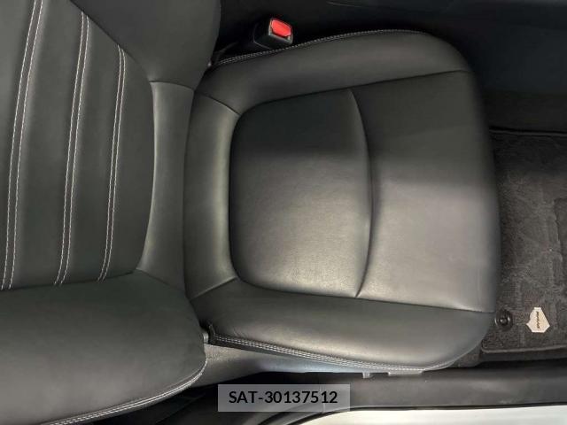 Toyota RAV4 2019-07 8753872-9