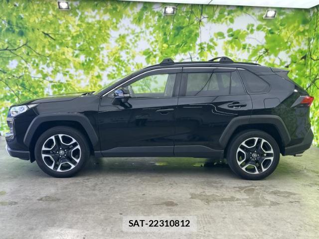 Toyota RAV4 2020-10 8754352-1