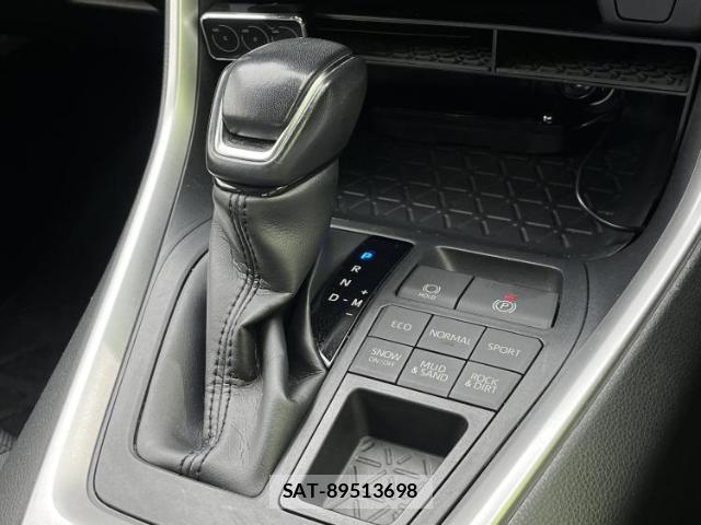 Toyota RAV4 2020-04 8754522-17