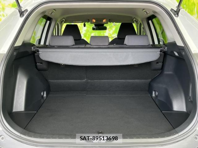 Toyota RAV4 2020-04 8754522-7