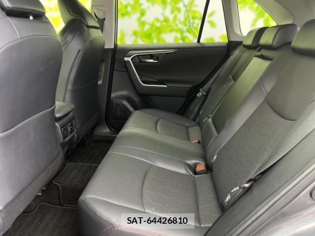 Toyota RAV4 2022-06 8754523-6