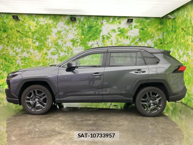 Toyota RAV4 2023-12 8754537-1