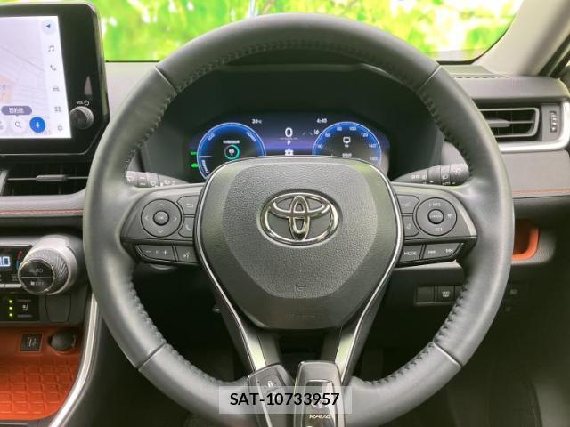Toyota RAV4 2023-12 8754537-13